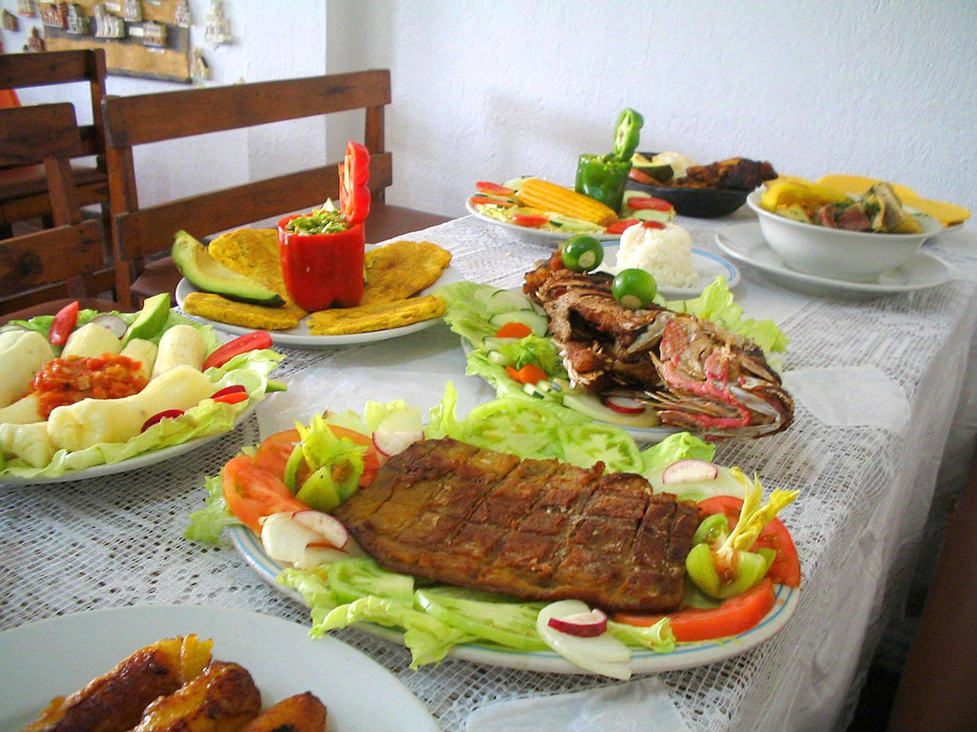 Hotel Casa Vieja Santa Marta  Ngoại thất bức ảnh