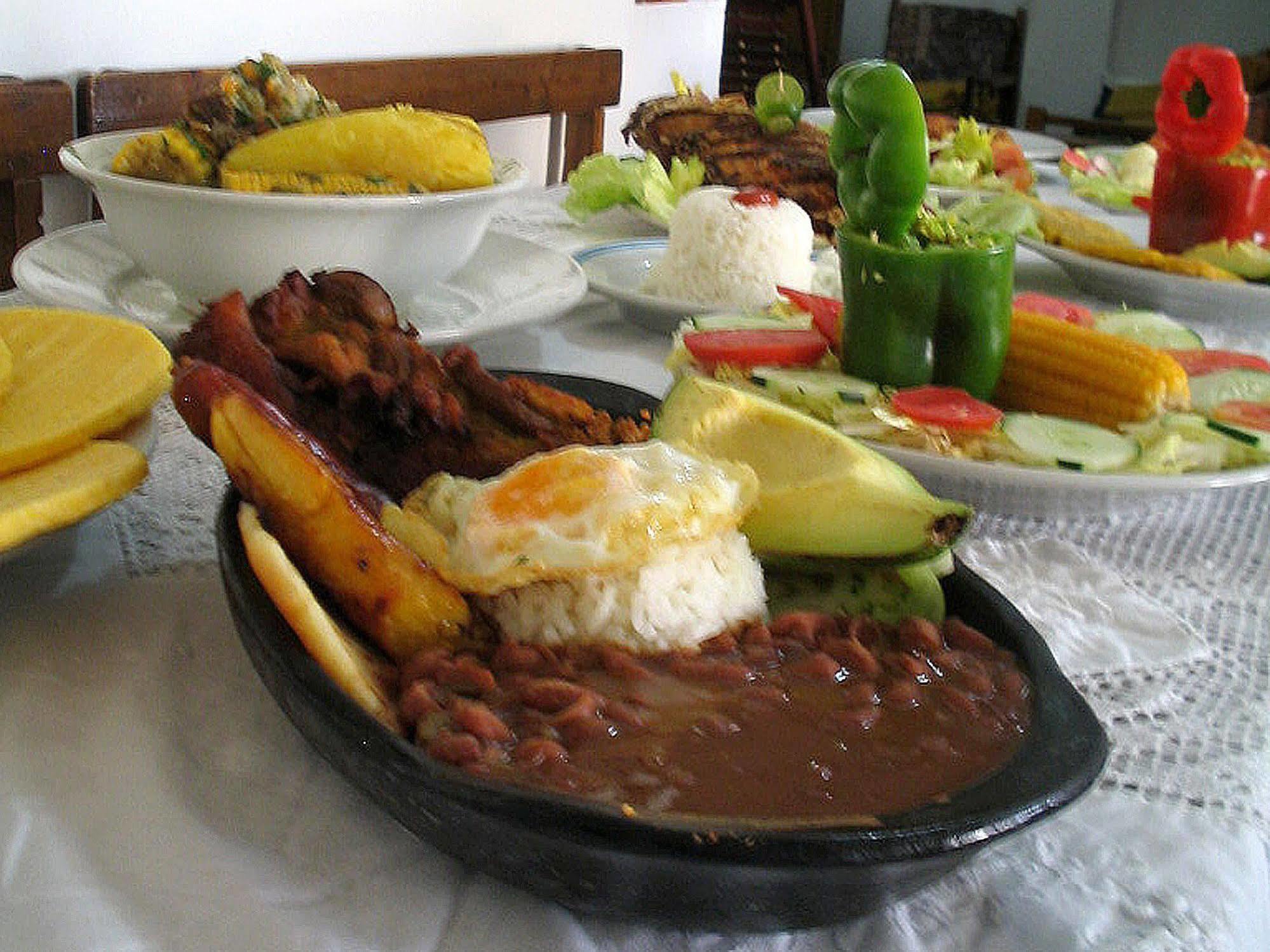 Hotel Casa Vieja Santa Marta  Ngoại thất bức ảnh